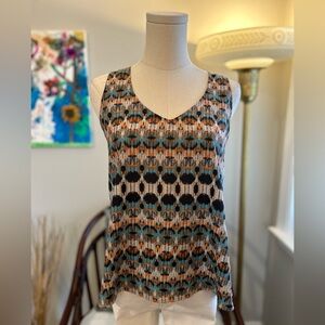 19 Cooper sleeveless top